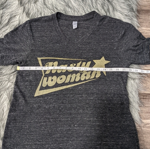 Alternative Earth "Nasty Woman" tee - Picture 5 of 6
